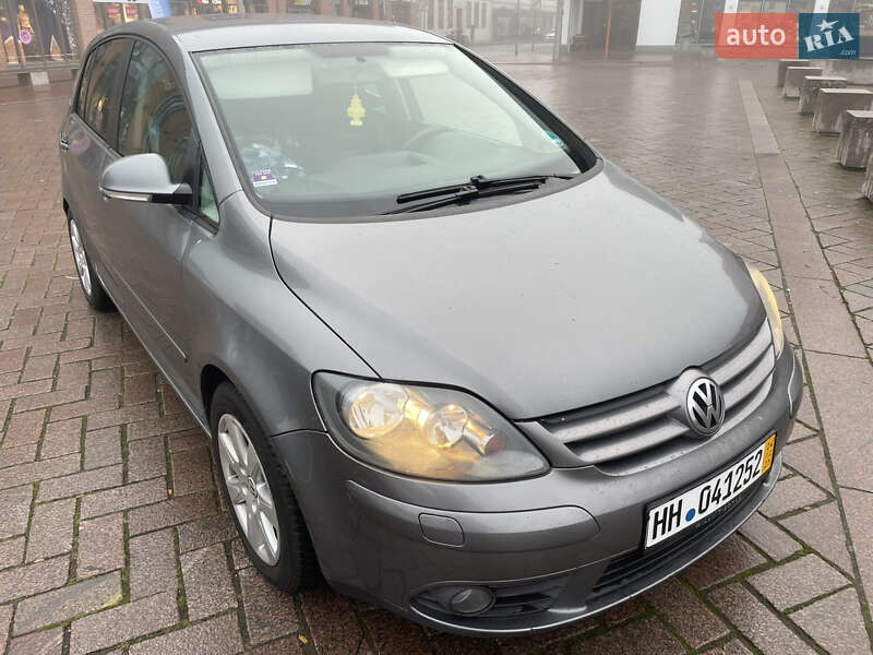 Хетчбек Volkswagen Golf Plus 2007 в Косові