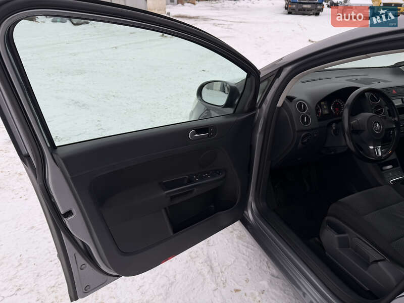 Хетчбек Volkswagen Golf Plus 2009 в Звягелі