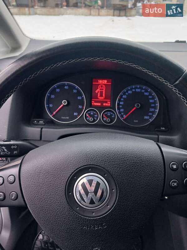 Хетчбек Volkswagen Golf Plus 2008 в Сумах