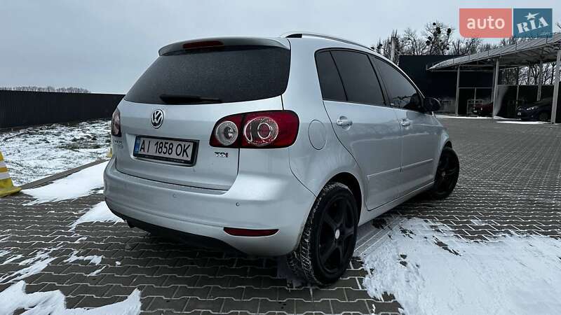 Хэтчбек Volkswagen Golf Plus 2012 в Киеве
