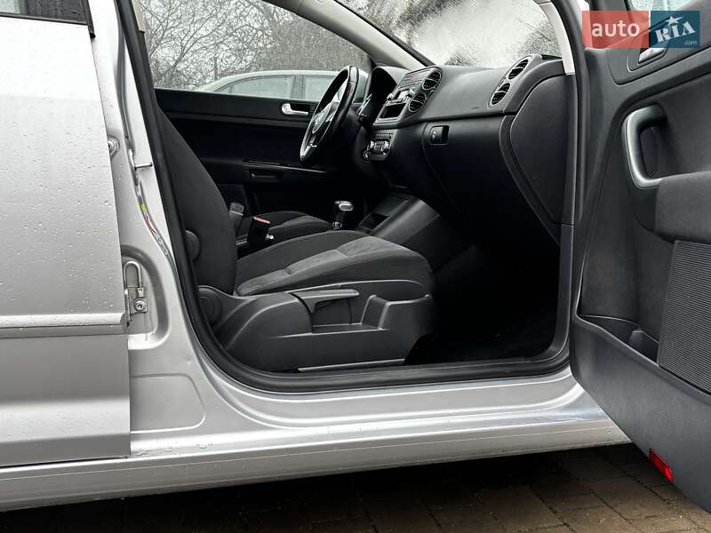 Хетчбек Volkswagen Golf Plus 2010 в Красилові