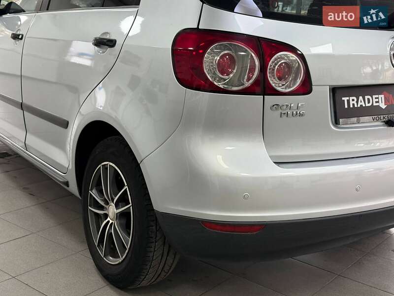 Хэтчбек Volkswagen Golf Plus 2007 в Киеве фото 10 Хэтчбек Volkswagen Golf Plus 2007 в Киеве
