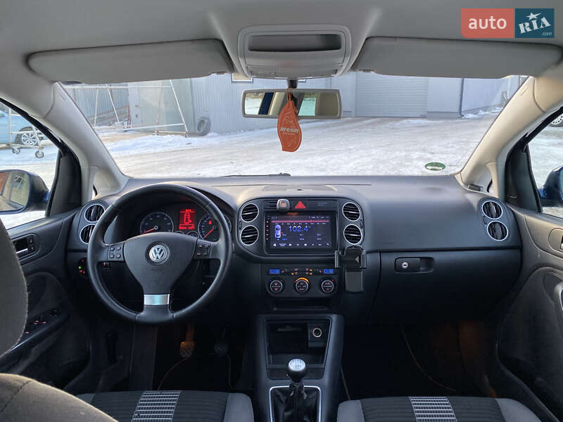 Хэтчбек Volkswagen Golf Plus 2008 в Киверцах фото 30 Хэтчбек Volkswagen Golf Plus 2008 в Киверцах