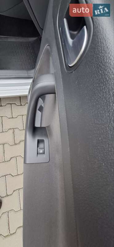 Хетчбек Volkswagen Golf Plus 2007 в Одесі фото 51 Хетчбек Volkswagen Golf Plus 2007 в Одесі