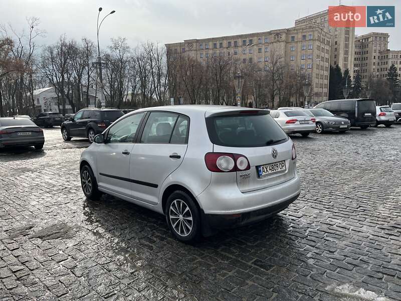 Хэтчбек Volkswagen Golf Plus 2008 в Харькове