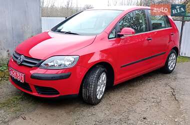 Хэтчбек Volkswagen Golf Plus 2005 в Новой Ушице