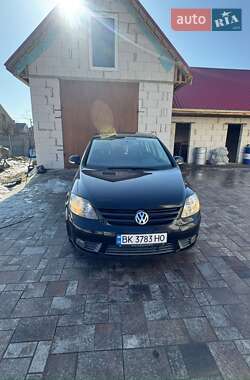 Хэтчбек Volkswagen Golf Plus 2006 в Костополе