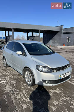 Хэтчбек Volkswagen Golf Plus 2012 в Киеве
