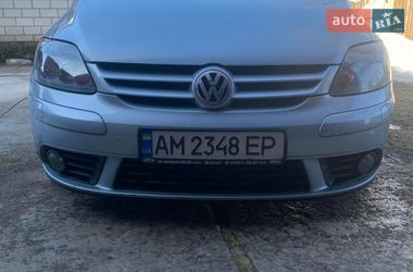 Хэтчбек Volkswagen Golf Plus 2008 в Коростене