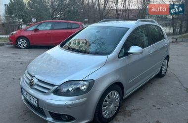 Хетчбек Volkswagen Golf Plus 2008 в Львові