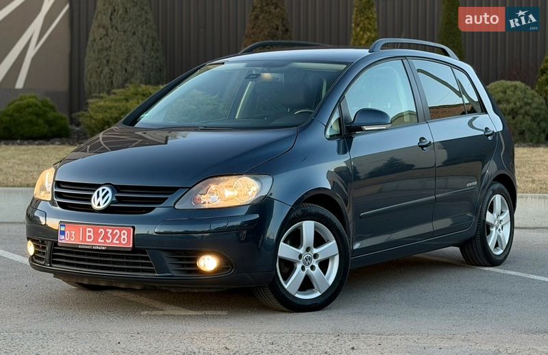 Хэтчбек Volkswagen Golf Plus 2008 в Запорожье