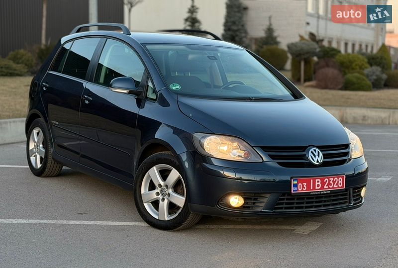 Хэтчбек Volkswagen Golf Plus 2008 в Запорожье
