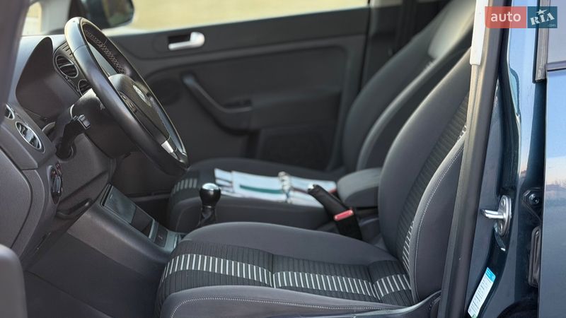 Хэтчбек Volkswagen Golf Plus 2008 в Запорожье