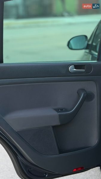 Хэтчбек Volkswagen Golf Plus 2008 в Запорожье