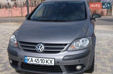 Хэтчбек Volkswagen Golf Plus 2008 в Киеве