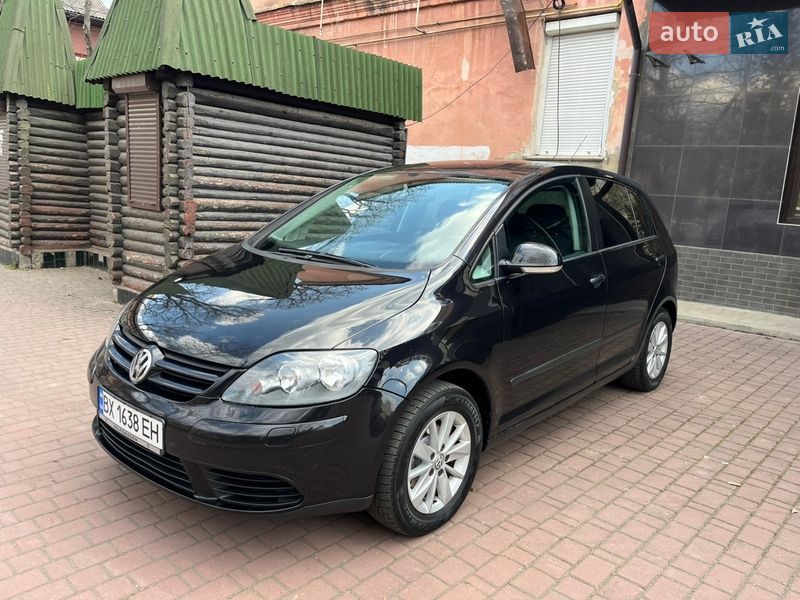 Хэтчбек Volkswagen Golf Plus 2005 в Могилев-Подольске