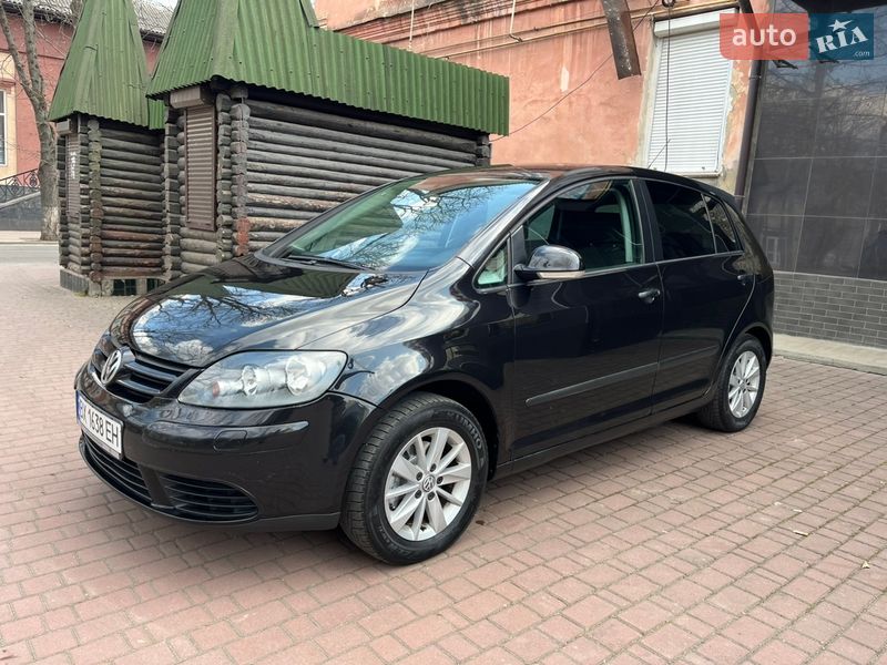 Хэтчбек Volkswagen Golf Plus 2005 в Могилев-Подольске