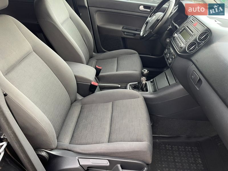 Хэтчбек Volkswagen Golf Plus 2005 в Могилев-Подольске