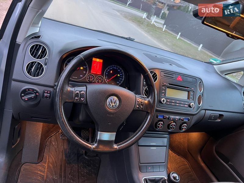 Хэтчбек Volkswagen Golf Plus 2005 в Ковеле