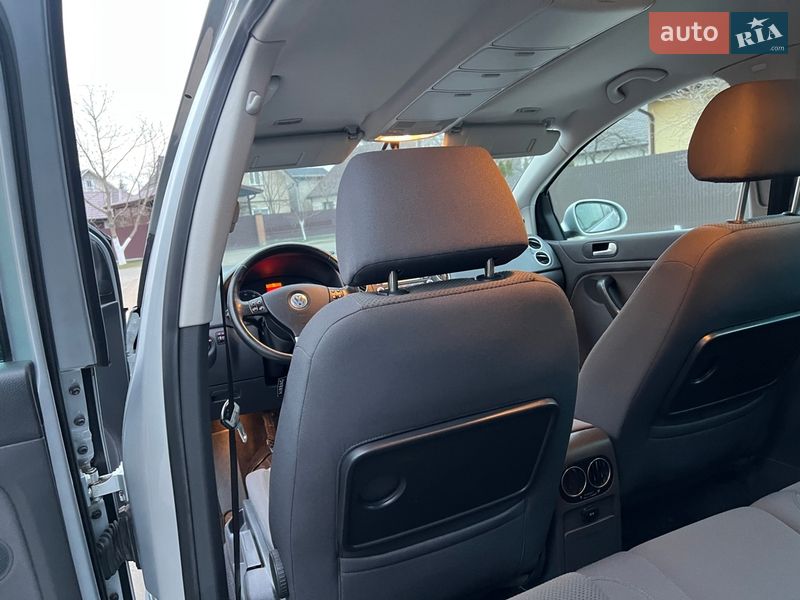 Хэтчбек Volkswagen Golf Plus 2005 в Ковеле