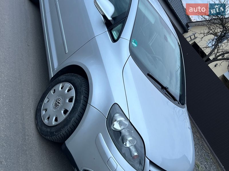 Хэтчбек Volkswagen Golf Plus 2005 в Ковеле