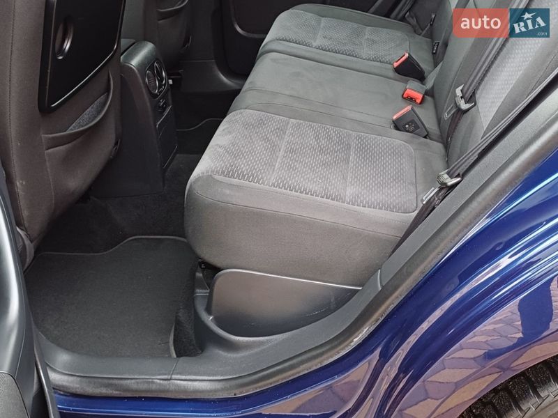 Хэтчбек Volkswagen Golf Plus 2010 в Сарнах