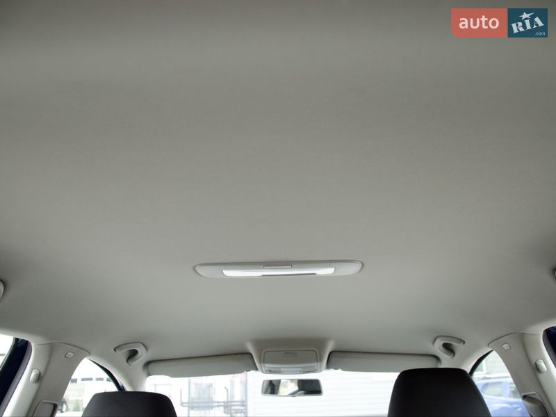 Хэтчбек Volkswagen Golf Plus 2010 в Сарнах