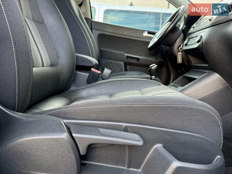 Хэтчбек Volkswagen Golf Plus 2013 в Ровно