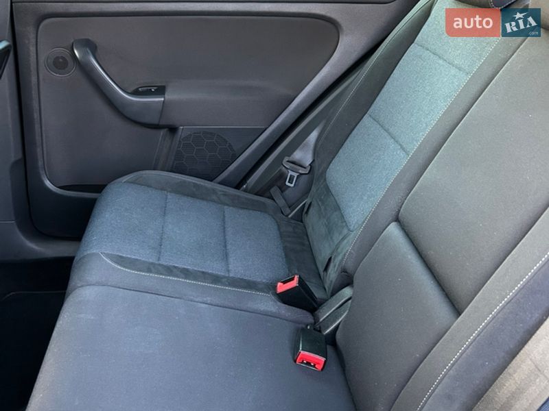 Хетчбек Volkswagen Golf Plus 2012 в Березному