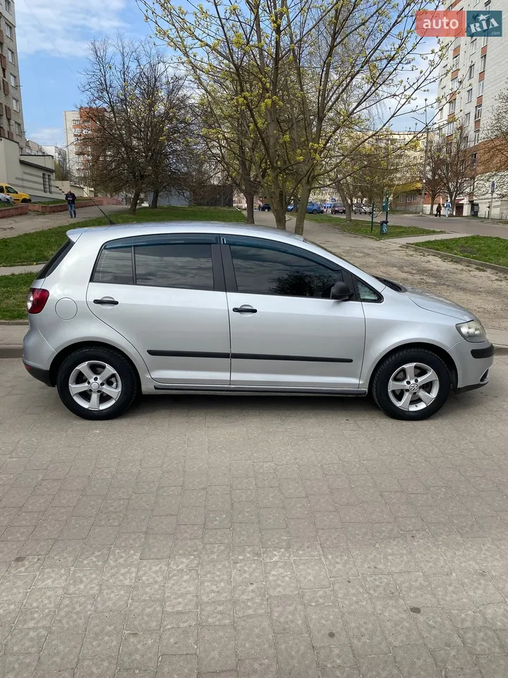 2010 Volkswagen Golf Plus - мініатюра 22