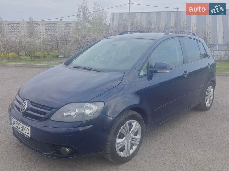 Хэтчбек Volkswagen Golf Plus 2008 в Черкассах