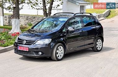 Хэтчбек Volkswagen Golf Plus 2008 в Великой Багачке