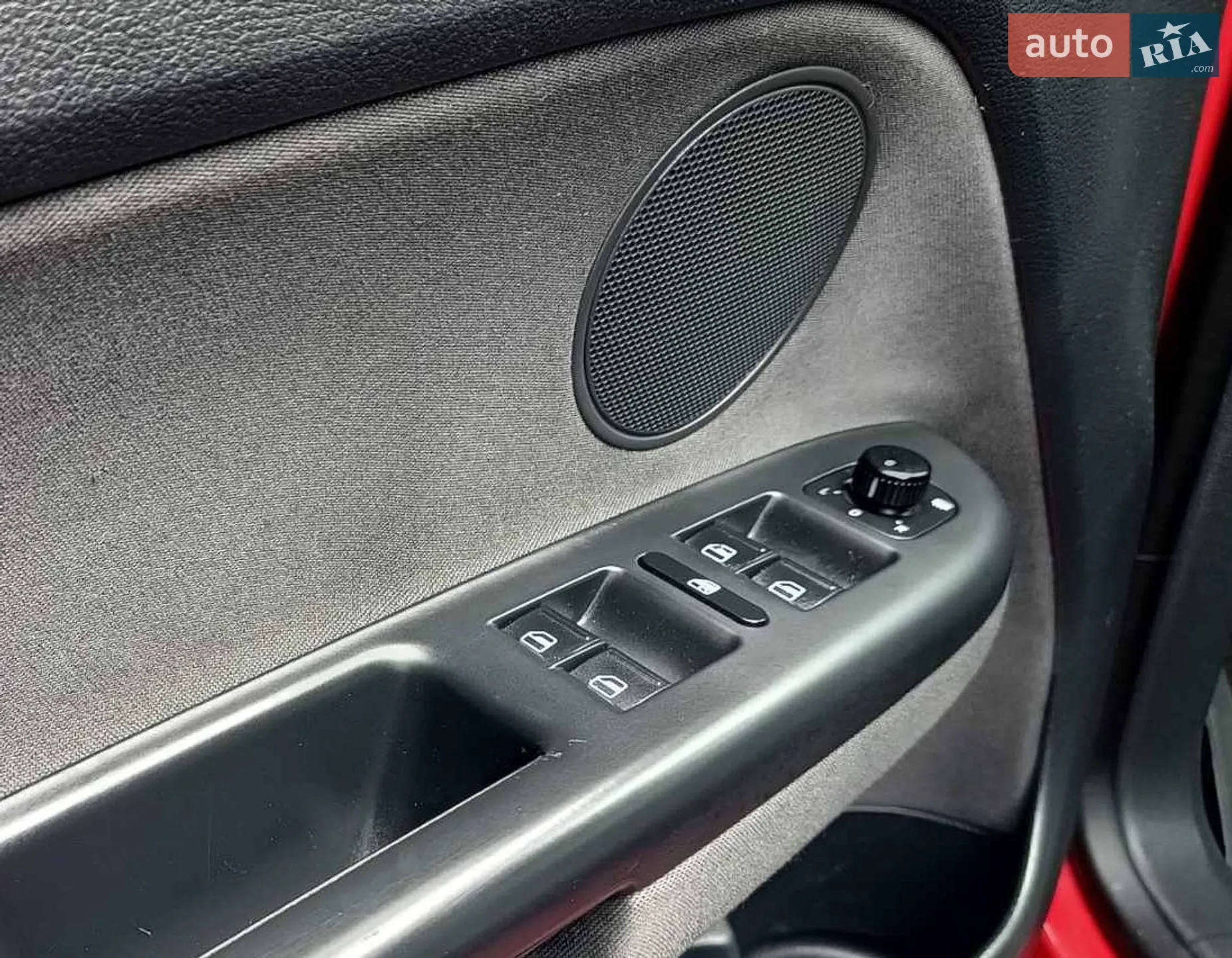 2011 Volkswagen Golf Plus - мініатюра 22