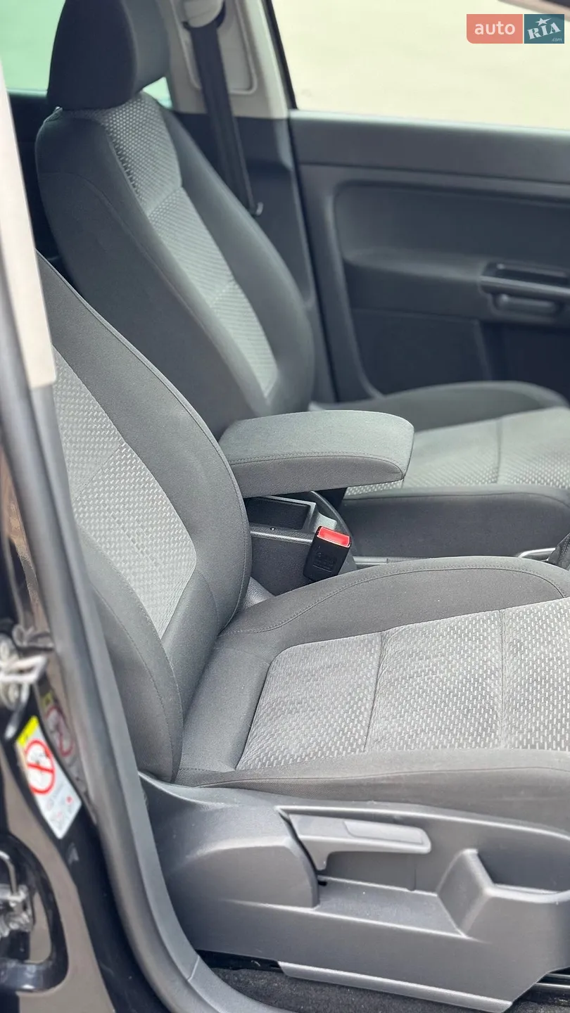 2010 Volkswagen Golf Plus - мініатюра 24