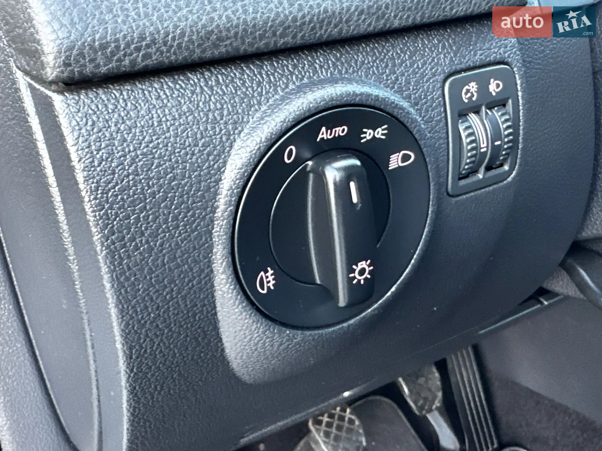 2013 Volkswagen Golf Plus - мініатюра 51