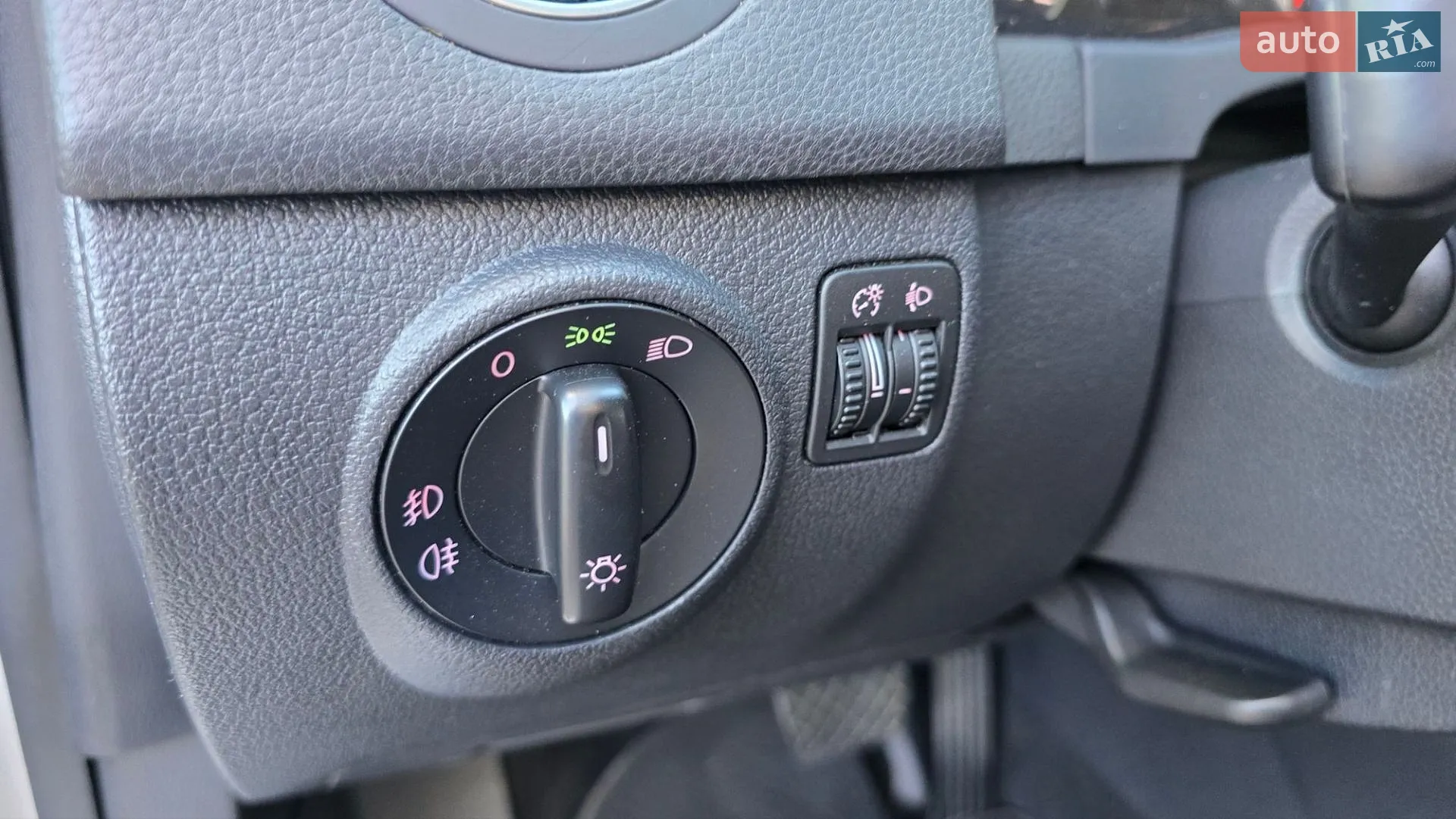 2010 Volkswagen Golf Plus - мініатюра 36