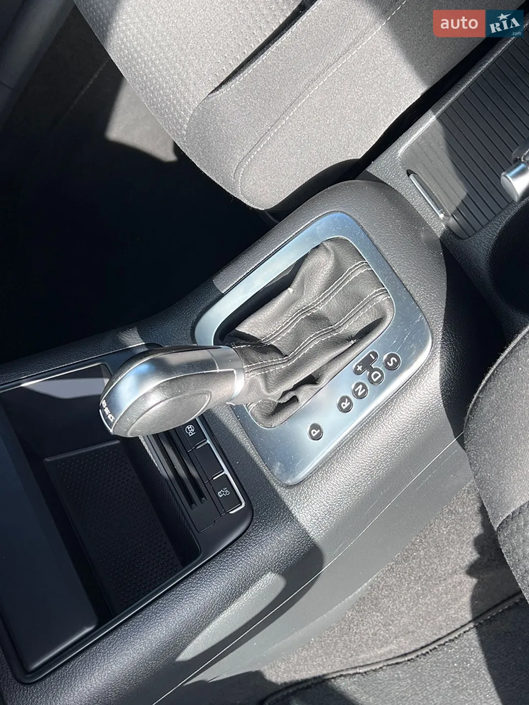 2011 Volkswagen Golf Plus - мініатюра 26