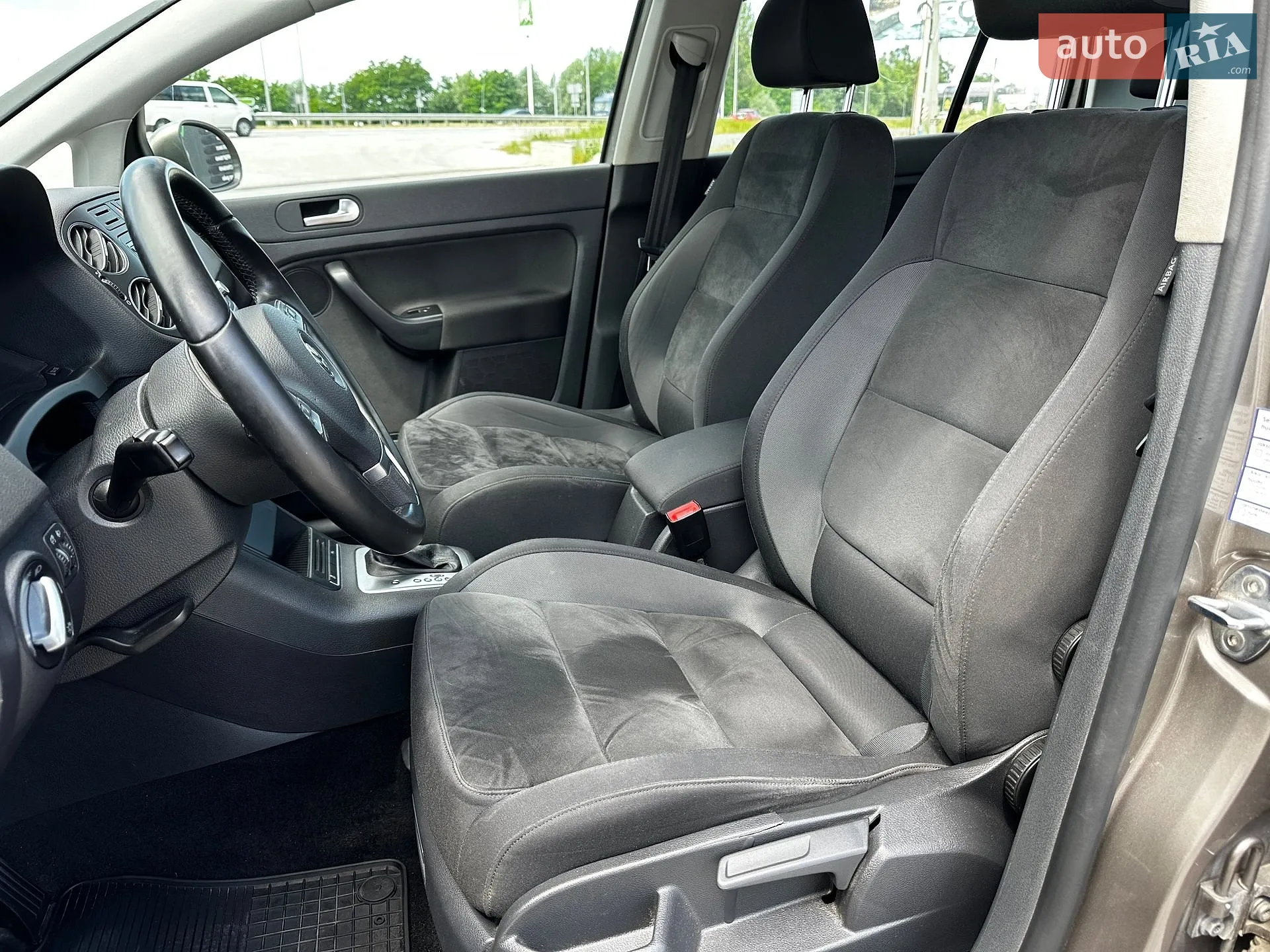 2013 Volkswagen Golf Plus - мініатюра 25