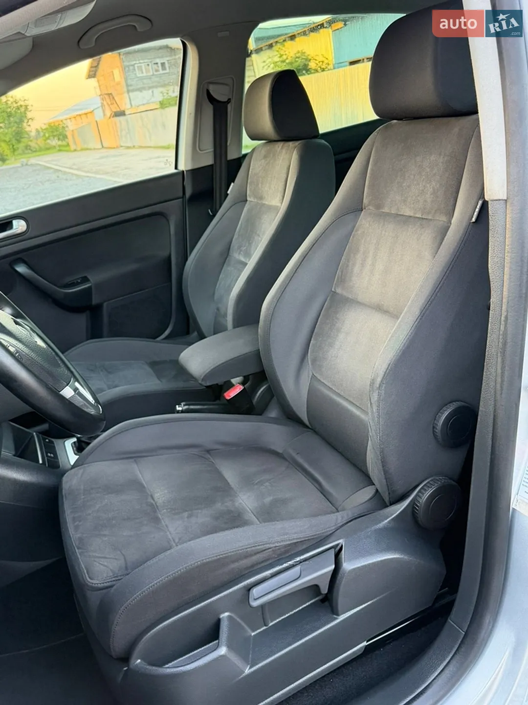 2010 Volkswagen Golf Plus - мініатюра 21