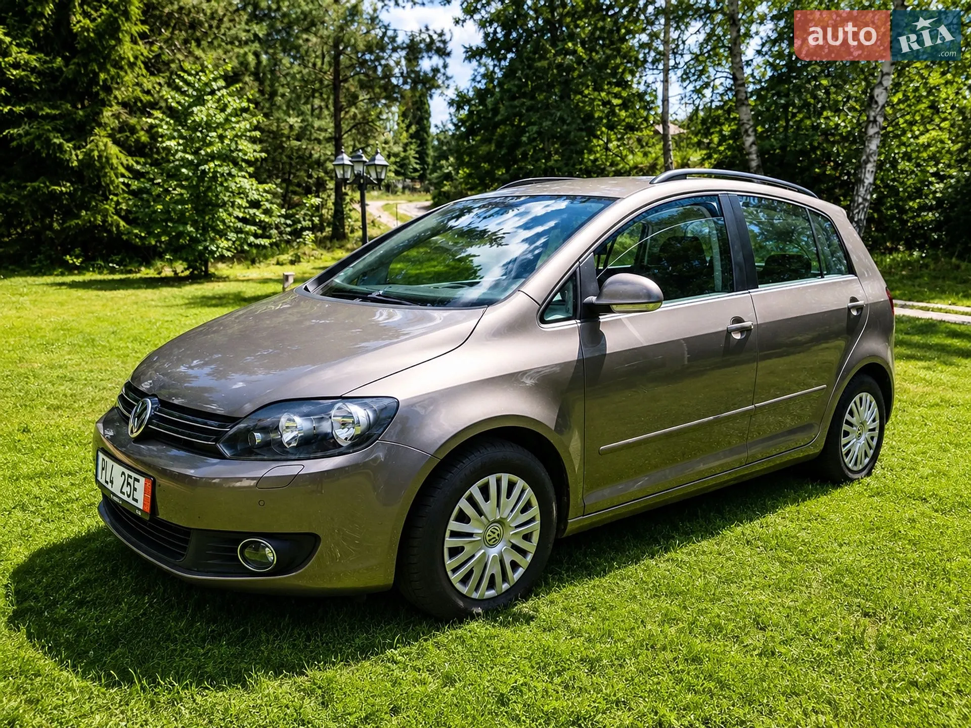 2010 Volkswagen Golf Plus - мініатюра 2