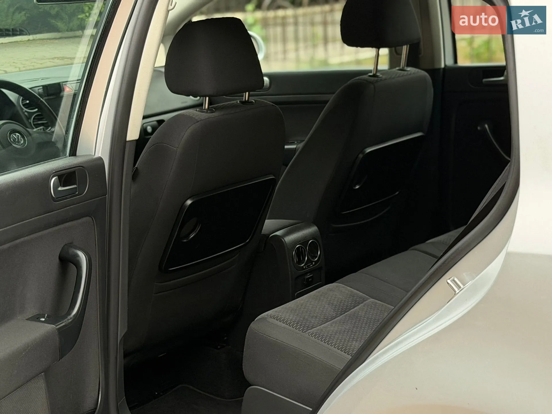 2010 Volkswagen Golf Plus - мініатюра 26