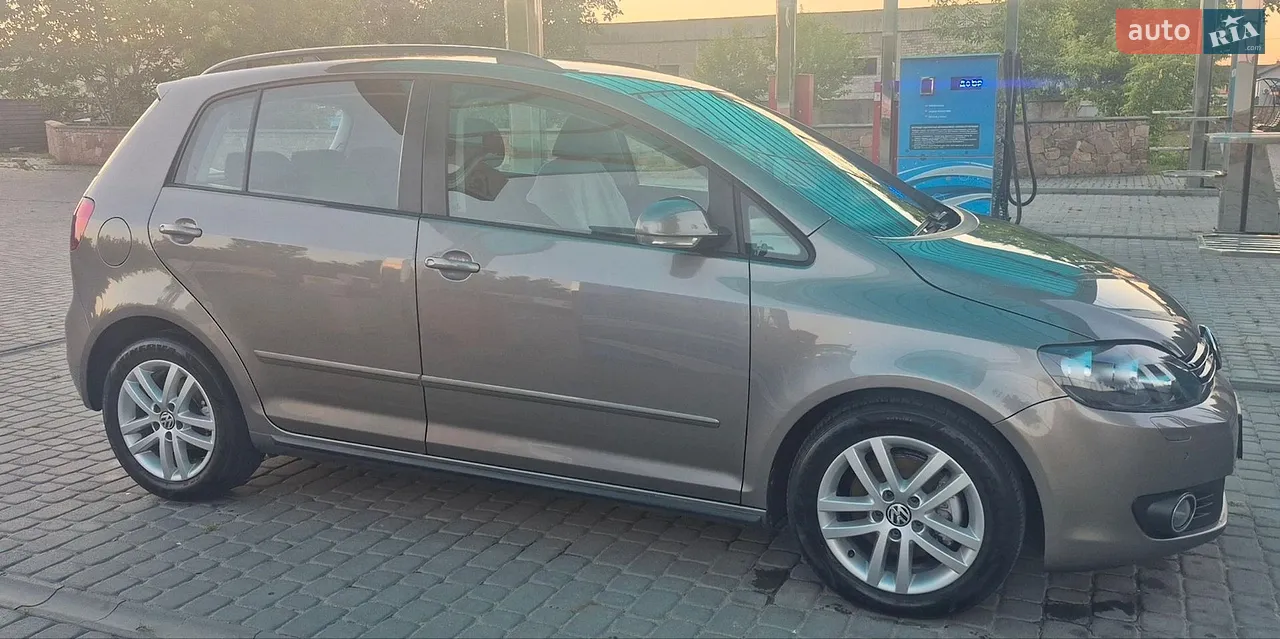 2010 Volkswagen Golf Plus - мініатюра 16