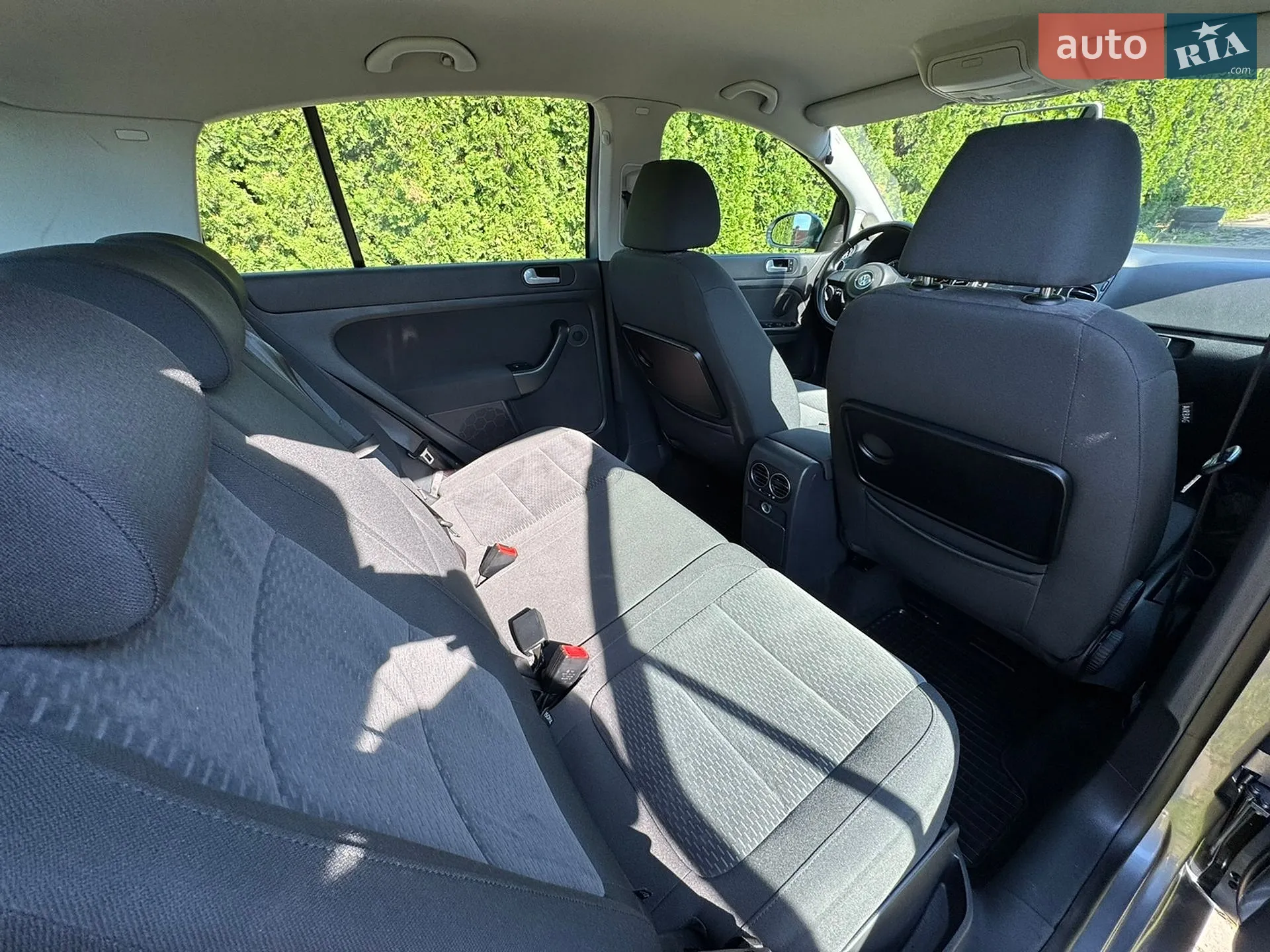 2010 Volkswagen Golf Plus - мініатюра 39