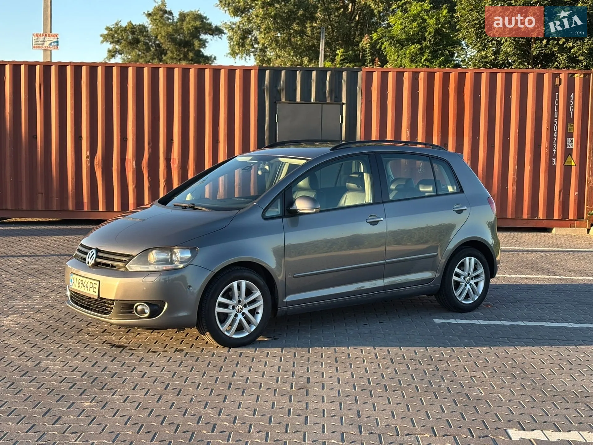 2010 Volkswagen Golf Plus - мініатюра 3