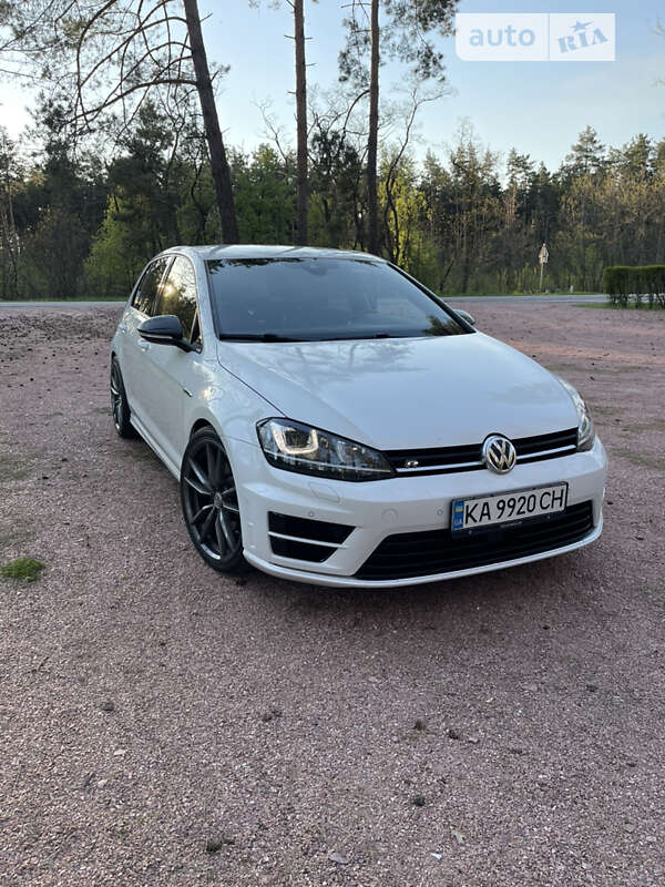 Volkswagen Golf R 2017