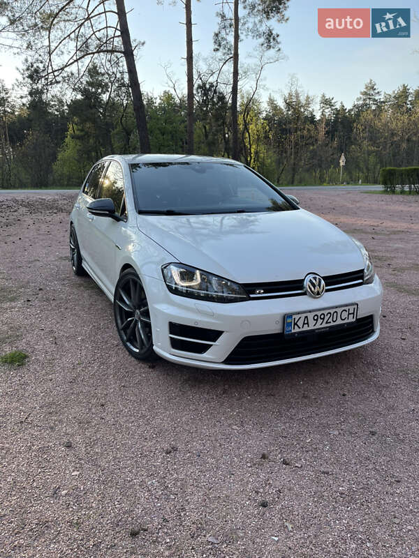 Volkswagen Golf R 2017