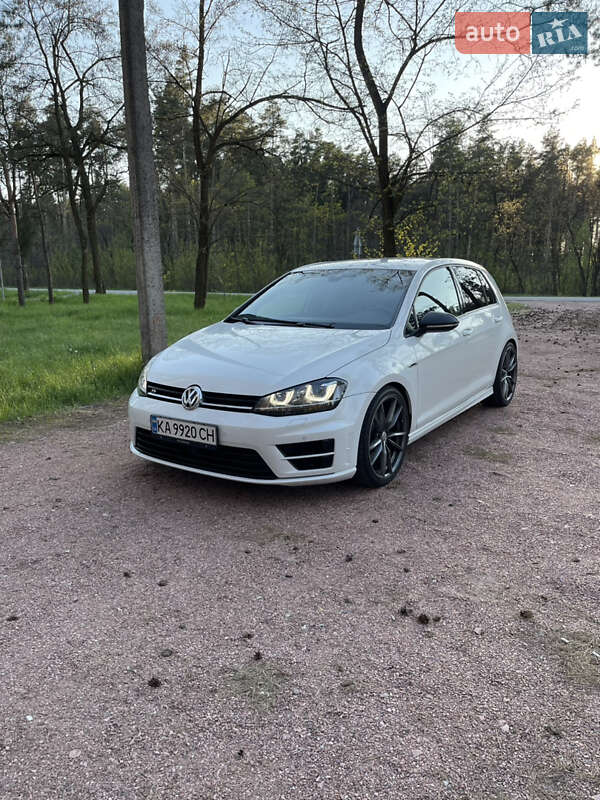Хэтчбек Volkswagen Golf R 2017 в Киеве фото 4 Хэтчбек Volkswagen Golf R 2017 в Киеве