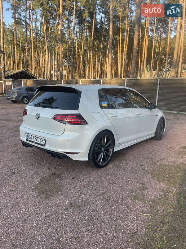 Хэтчбек Volkswagen Golf R 2017 в Киеве фото 8 Хэтчбек Volkswagen Golf R 2017 в Киеве
