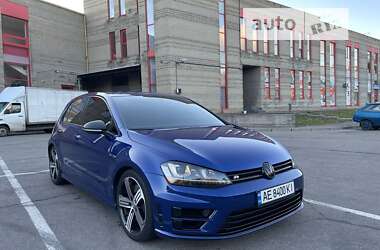 Хетчбек Volkswagen Golf R 2016 в Дніпрі