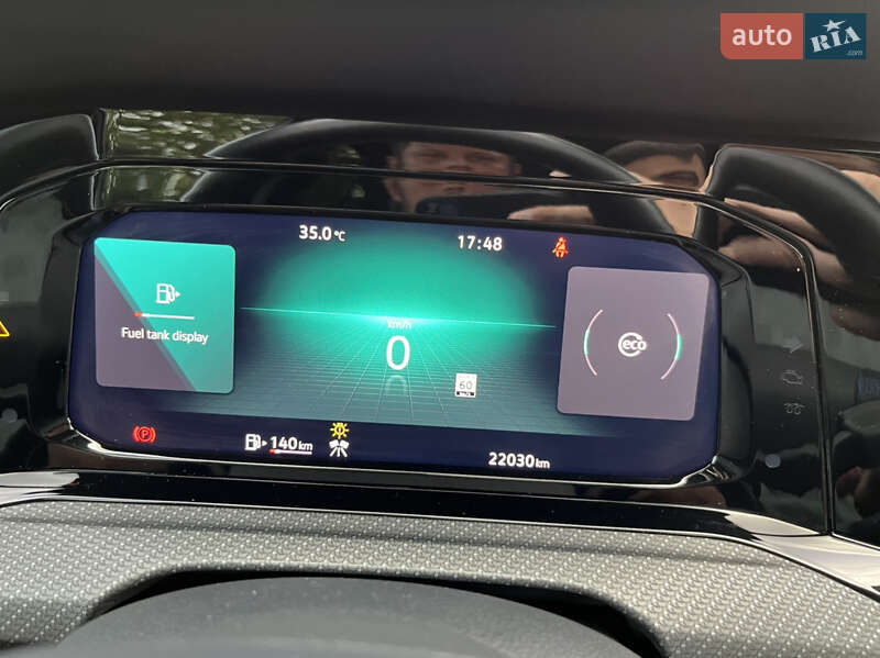 Хэтчбек Volkswagen Golf R 2022 в Днепре